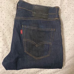 Levis 501 W 33 L 34
